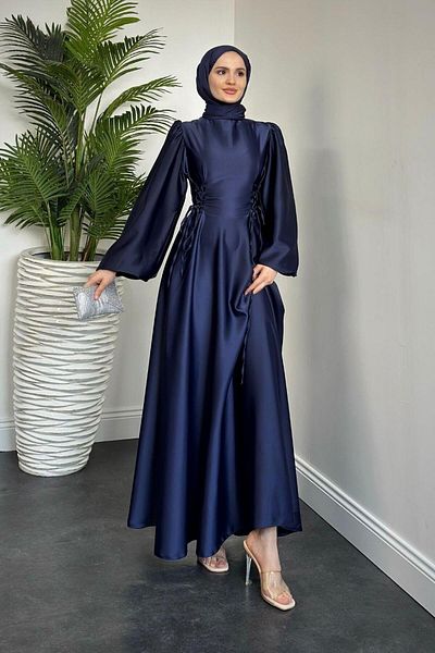 MERVEN AKYÜZ Rochie de seara din satin bleumarin - Orya Side Crimped