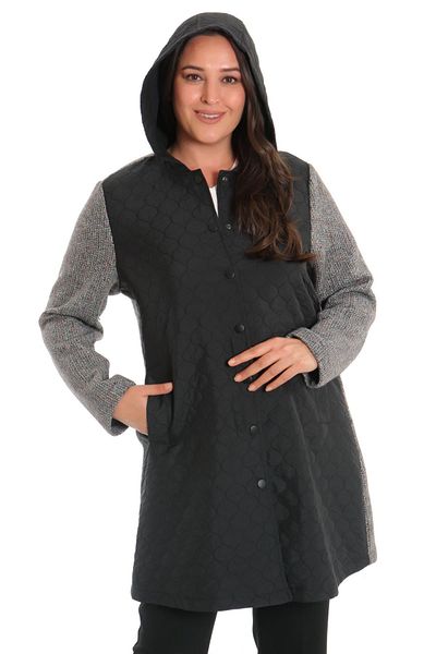Metpoint Trend42plus Black Quilted Coat with Snap Button