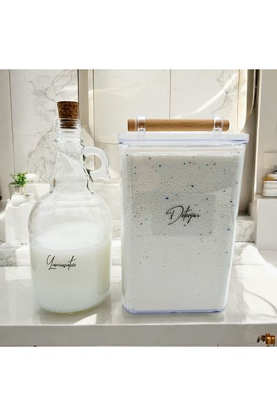 zezedesing Βάζο απορρυπαντικού με ξύλινη λαβή 2000ML-Μπουκάλι μαλακτικού με καπάκι μανιταριού 1000ML (Διαφανές αυτοκόλλητο)