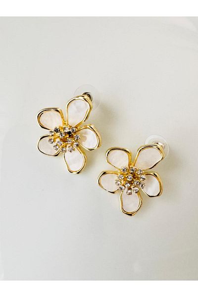 DEVİ fashion Zircon Stone Pearlescent Flower Earrings