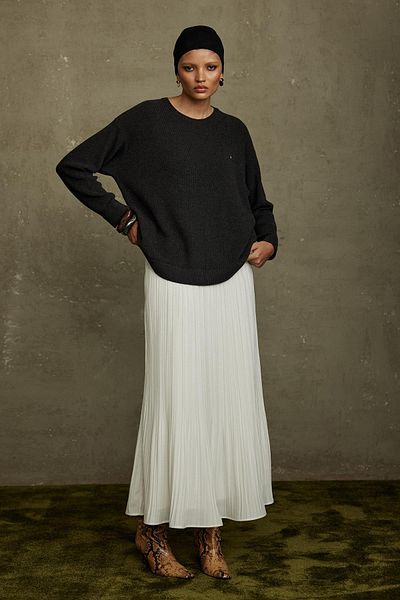 Suud Collection Smoked Caroline Basic Thin Sweater