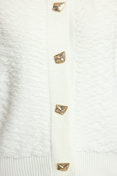 Trendyol Collection Ecru Fitted Crew Neck Fitted Vest Twoaw25Ye00028