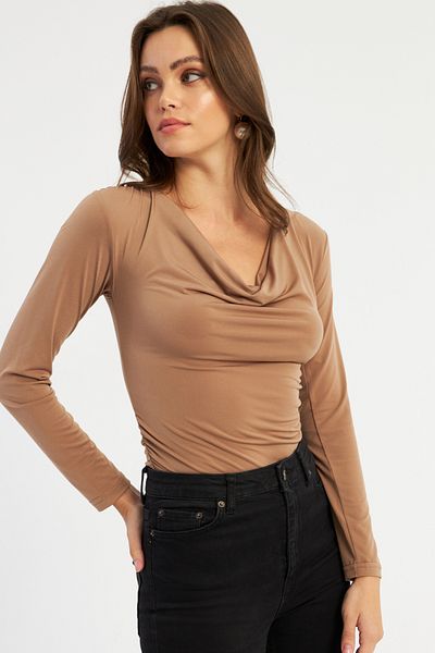 Cool & Sexy Γυναικεία μπλούζα με λαιμόκοψη Camel Degaje FRY2248