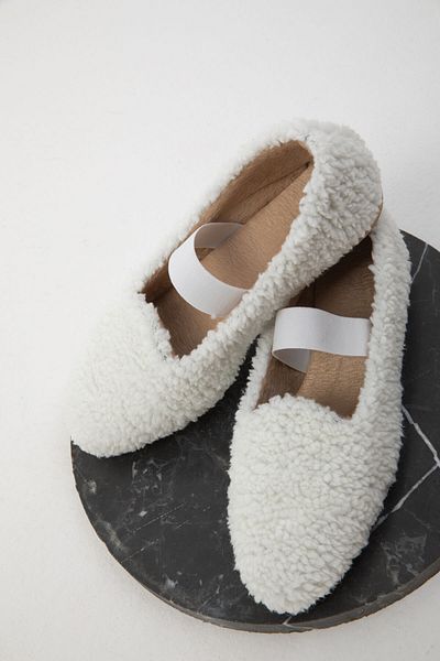 SOHO Weiße Ballerinas für Damen, Modell 19905.