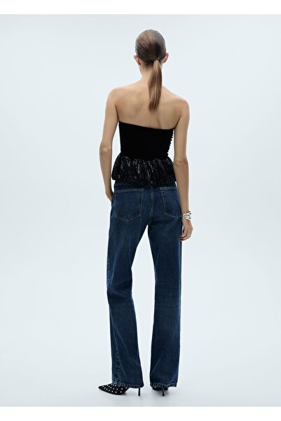 MANGO Woman Βελούδινη μπλούζα με λεπτομέρεια από πούλιες