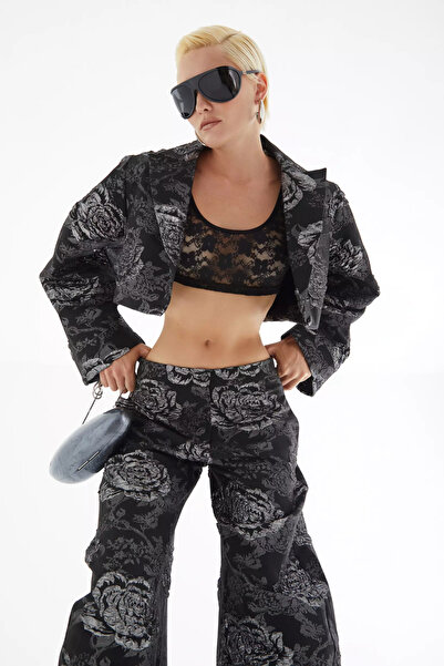 Keikei Siyah dantel kolsuz kısa crop top