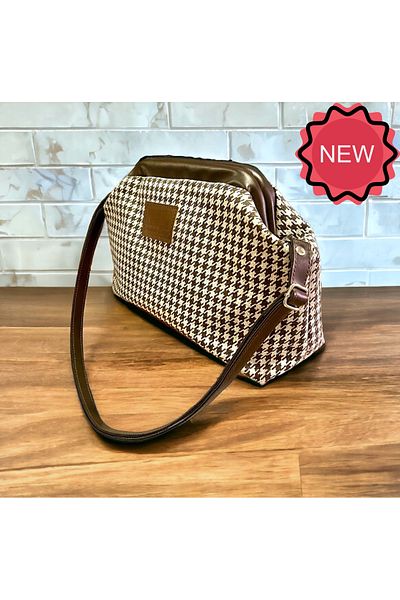Nuggita Hidden Scholarship Clutch Hand / Shoulder Bag Houndstooth Patterned Dark Brown