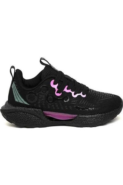 Pierre Cardin Sports shoes