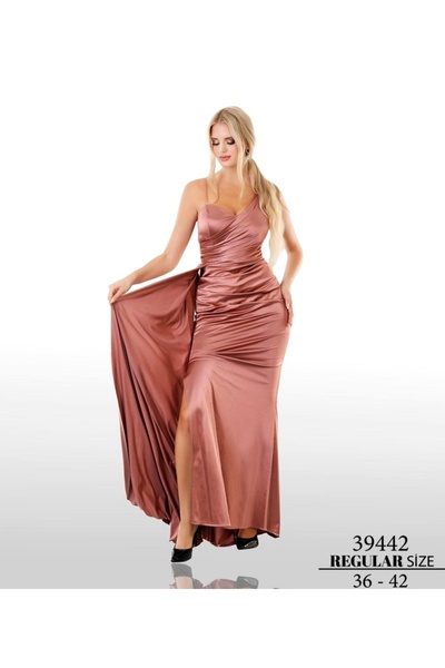 Renas Kadın Somon Rengi Saten Kumaş  Yırtmaç Detaylı Abiye Elbise