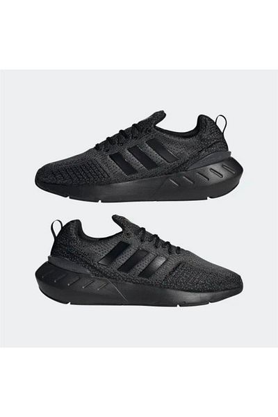 adidas Pánské boty modelu Gz3500