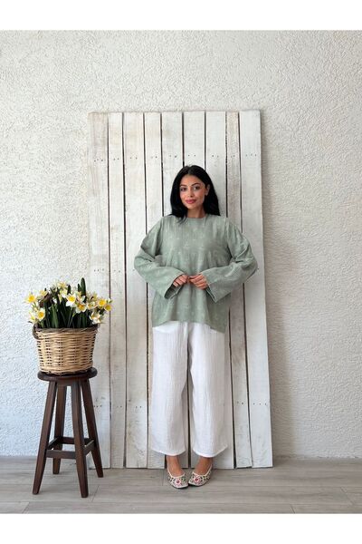 KÜÇÜĞÜM BUTİK Χαλαρή μουσελίνα μπλούζα - Πράσινη κεντημένη