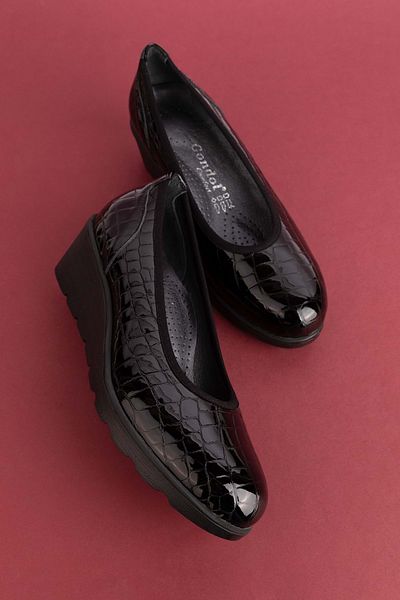 Gondol Wedge Heeled Genuine Leather Daily Mother Shoes - Ell.6806