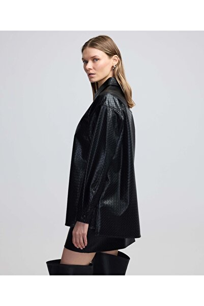 İpekyol Dokulu deri görünümlü gömlek