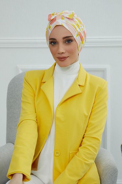 Aisha's Design Patterned Bonnet with Bow on the Front - B-7Yd