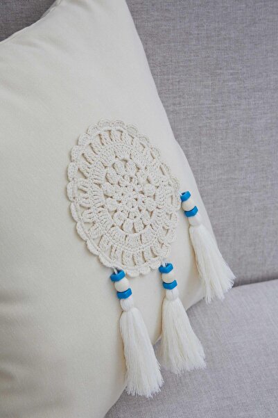 Aisha's Design Hand Knitted Detailed Tasseled Throw Pillow Cover, K-275, Cream