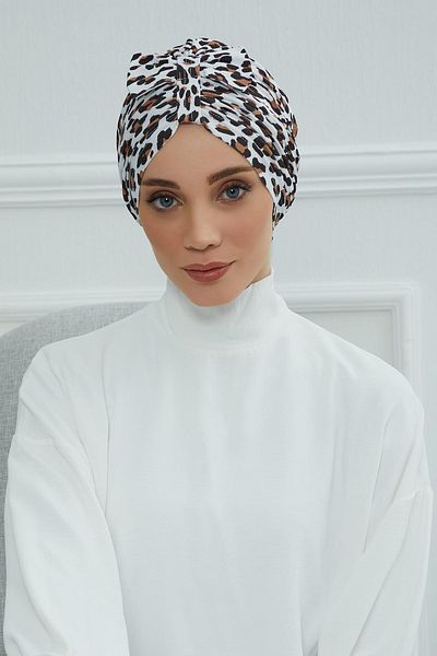 Aisha's Design نموذج B-7yd بونيه منقوش بفيونكة أمامية
