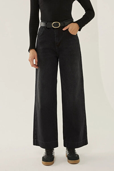 Hiccup Wide Leg Jeans with Washing Effect