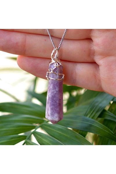 Taş Sandığı Lepidolit Stone Necklace