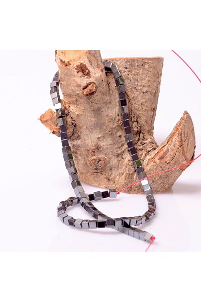 Taş Sandığı Hematite Stone Cube String - 4 mm
