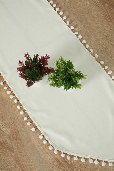 Aisha's Design عداء بومبوم 90x30 - موديل R-20K