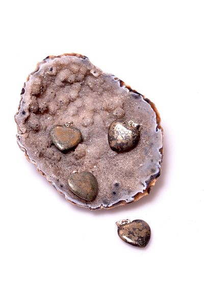 Taş Sandığı Pyrite Stone Heart Shaped Pendant