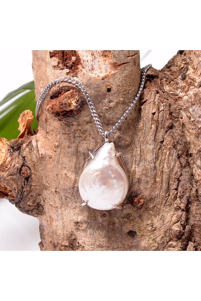 Taş Sandığı Pearl Necklace - Four Nails