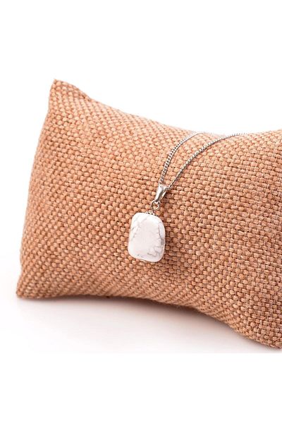 Taş Sandığı Stone Howlite Necklace - Cube Shaped