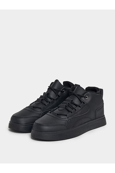 Styli Textured Lace Up Platform Sole Shoes