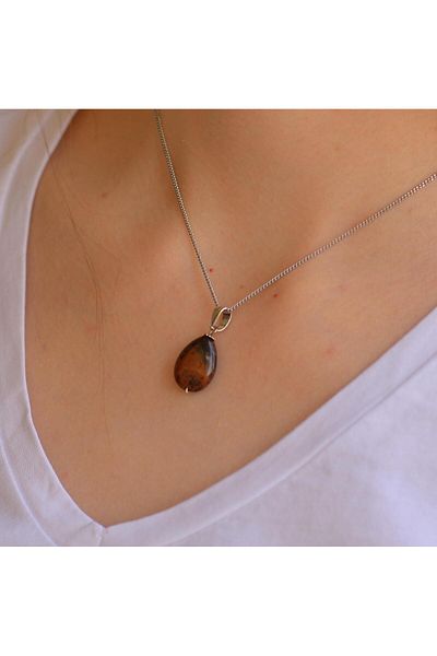 Taş Sandığı Obsidian Stone Drop Shaped Necklace