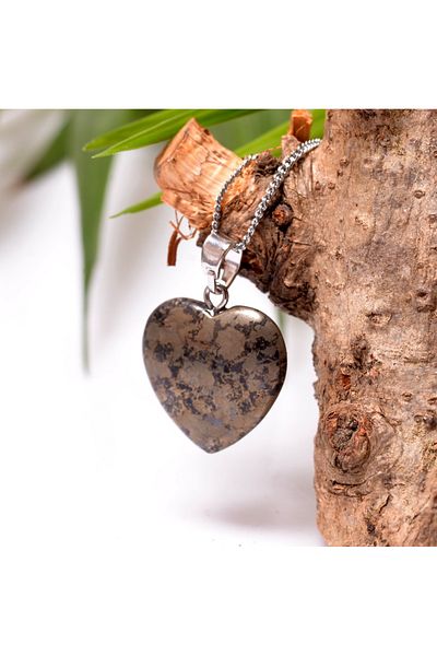 Taş Sandığı Pyrite Stone Heart Shaped Necklace