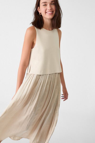 Stradivarius Pleated midi dress