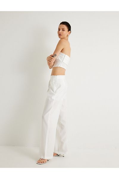 Koton Melis Ağazat - Wide Leg and Pleat Detailed Pocket Trousers