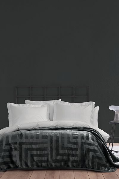 Yataş Palma Anthracite Double Emboss Blanket