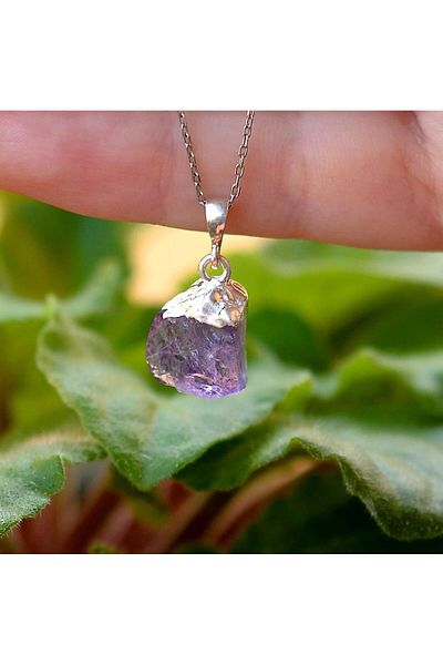 Taş Sandığı Raw Amethyst Stone Silver Necklace - Dark Color