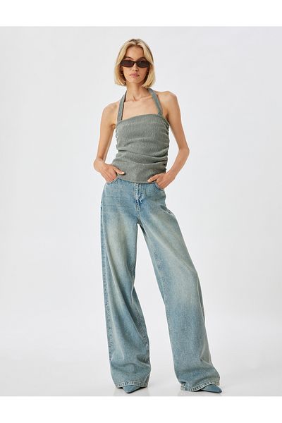 Koton Texturiertes Slim-Fit-Oberteil mit Neckholder