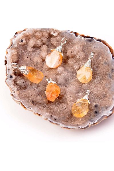Taş Sandığı Citrine Drop Necklace - Wire Wrapped Design