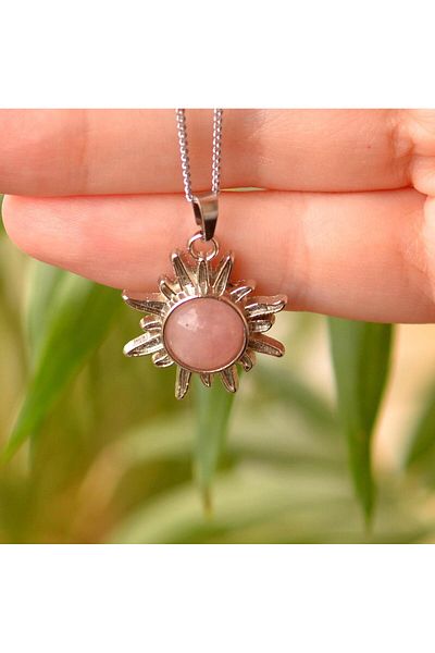 Taş Sandığı Pink Quartz Stone Sun Necklace