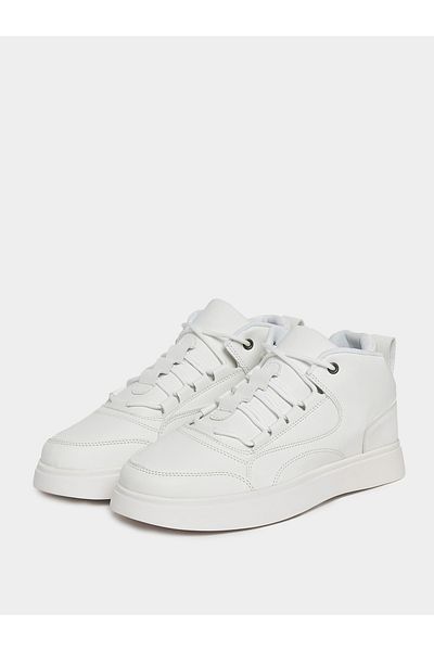 Styli Textured Lace Up Platform Sole Shoes