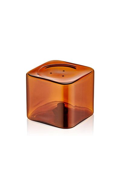 The Mia Amber Square Salt and Pepper Shakers - Set of 2 6X5 cm