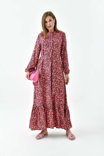 Saade Rochie cu curea cu volane, cu guler de judecător cu model roz