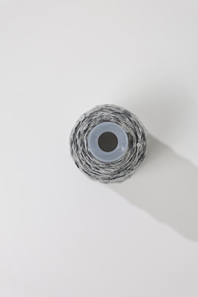 MODUMUZ RAHATLIK Pullu İp 100 gramlık bobinlerinde 320 metre uzunluk Pul Boyutu: 3mm+6mm