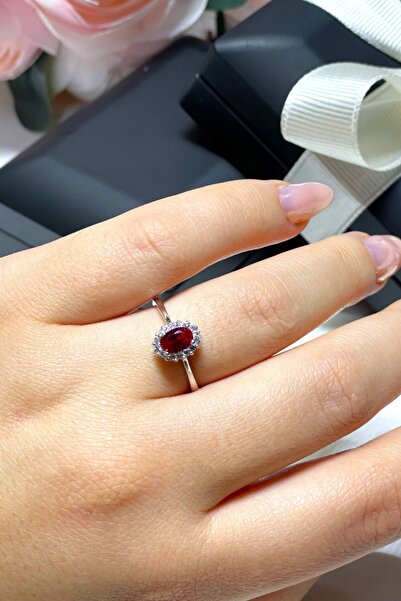 Hepimitu Taşlı Altın Yüzük