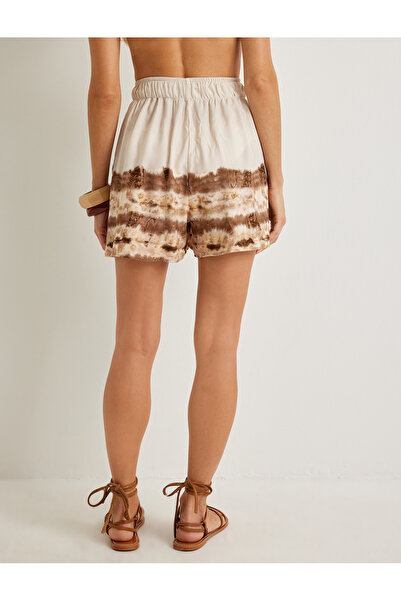 Koton X Şahika Ercümen - Keten Karışımlı Şort Batik Desenli Cepli Astarlı