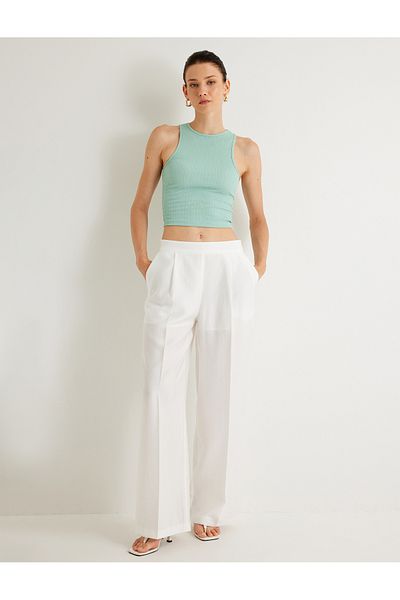 Koton Melis Ağazat - Strukturiertes Basic-Tanktop mit Neckholderkragen