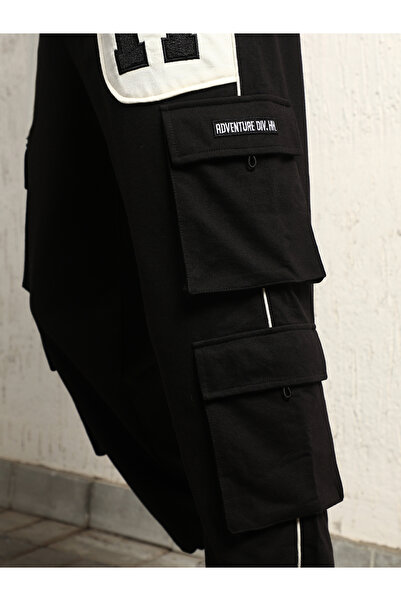 Hubberholme By Styli Contrast Front Pocket Cargo Pants