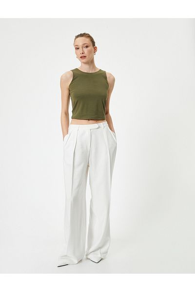 Koton Crop Tank Top aus Baumwolle mit Rundhalsausschnitt – Standardschnitt