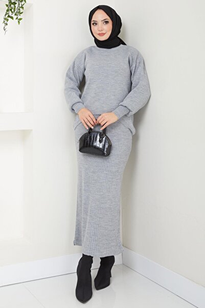 hafsamina Gray Knitwear Gilet Sweater and Tablóe Set - Hm2597