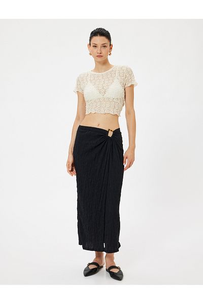 Koton X Melis Ağazat - Crew Neck Short Sleeve Floral Lace T-Shirt