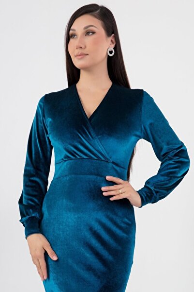 Kokosh moda Kadın Kadife Kumaş Manşetli V Yaka Şık Kalem Elbise