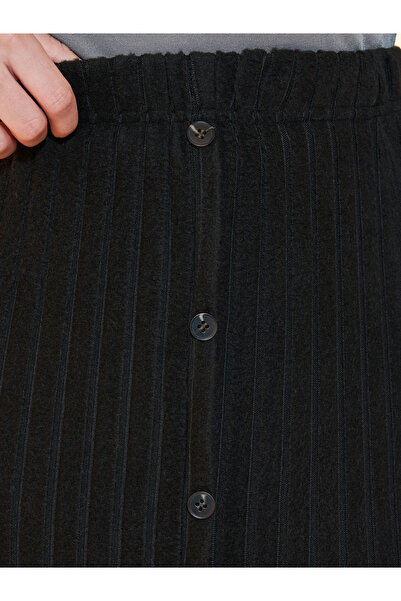 Take Two By Styli Textured Knit Buttoned Maxi Skirt